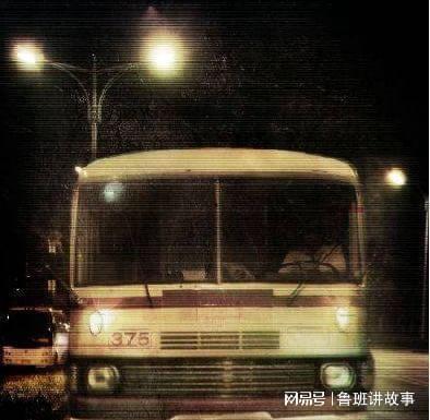 午夜公交车,穿梭在黑暗中的温暖守护